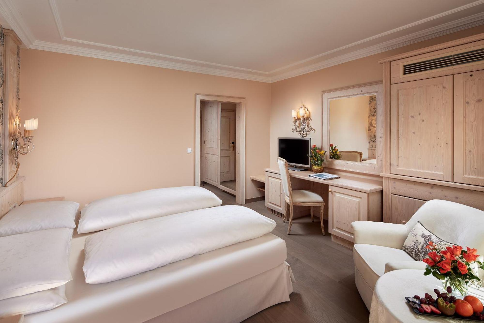 Salzburgerhof, Das 5-Sterne Hotel Von Целль-ам-Зе Экстерьер фото